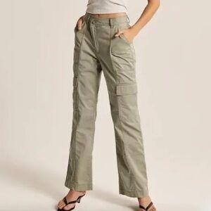 Abercrombie & Fitch Relaxed Utility Pant